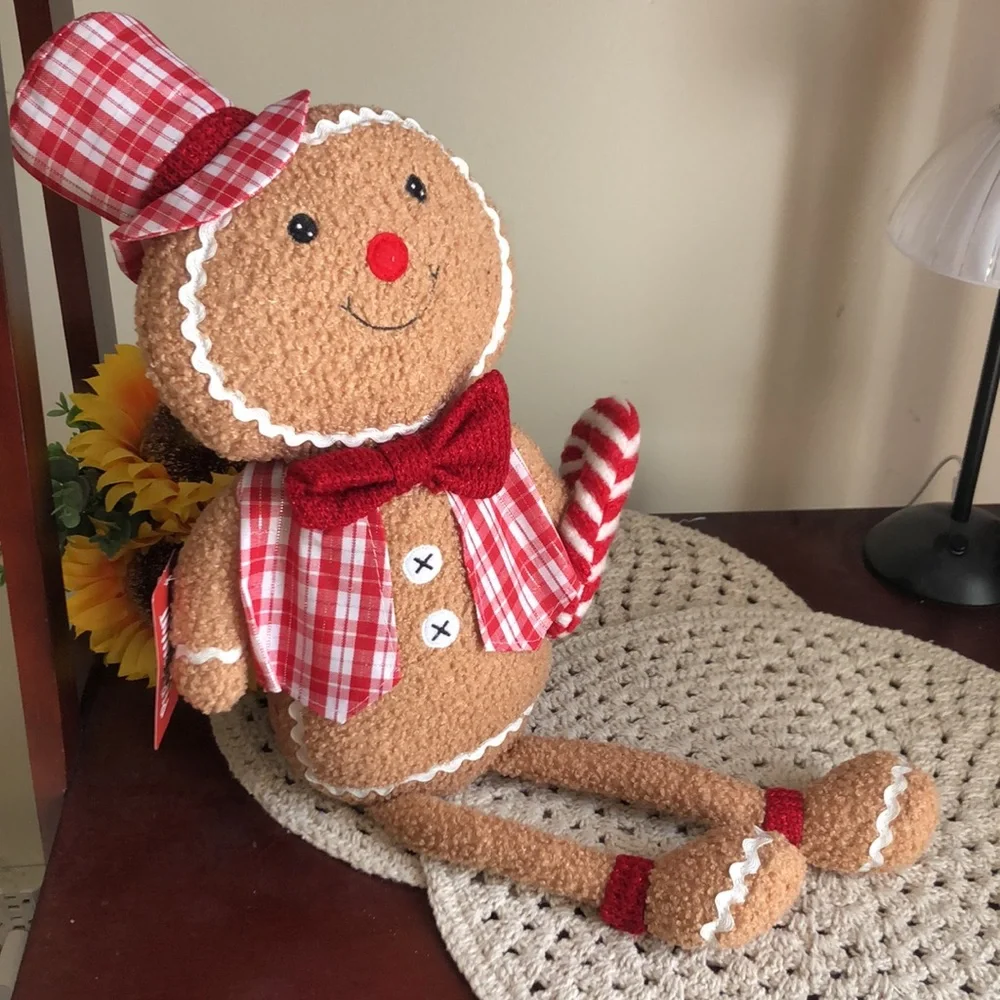 Plaid Gingerbread Man Plush Shelf Sitter Christmas Holiday Home Decor NEW